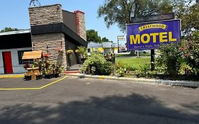 Crestwood Motel Burlington